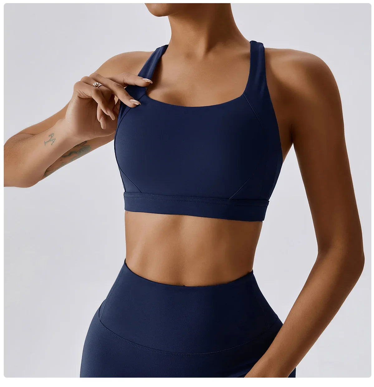 Crossed Shoulder Strap Yoga Bra