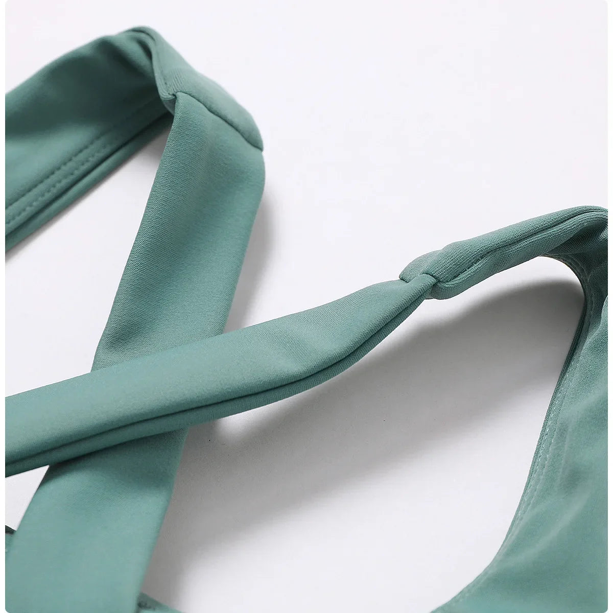 Crossed Shoulder Strap Yoga Bra