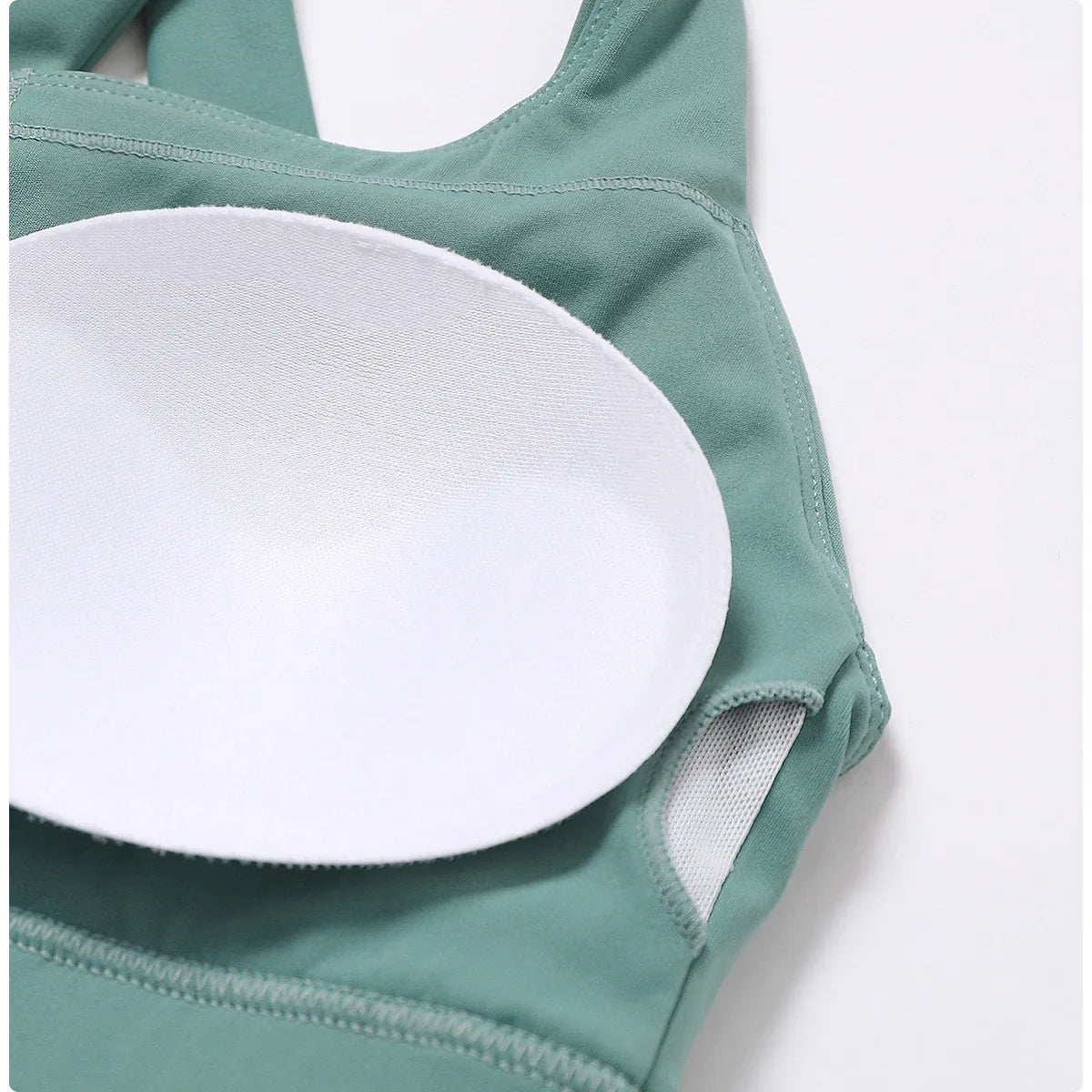 Crossed Shoulder Strap Yoga Bra