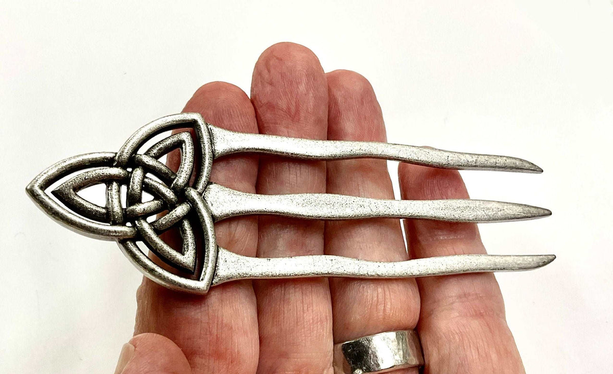 Celtic Knot 3-Prong Hairpin