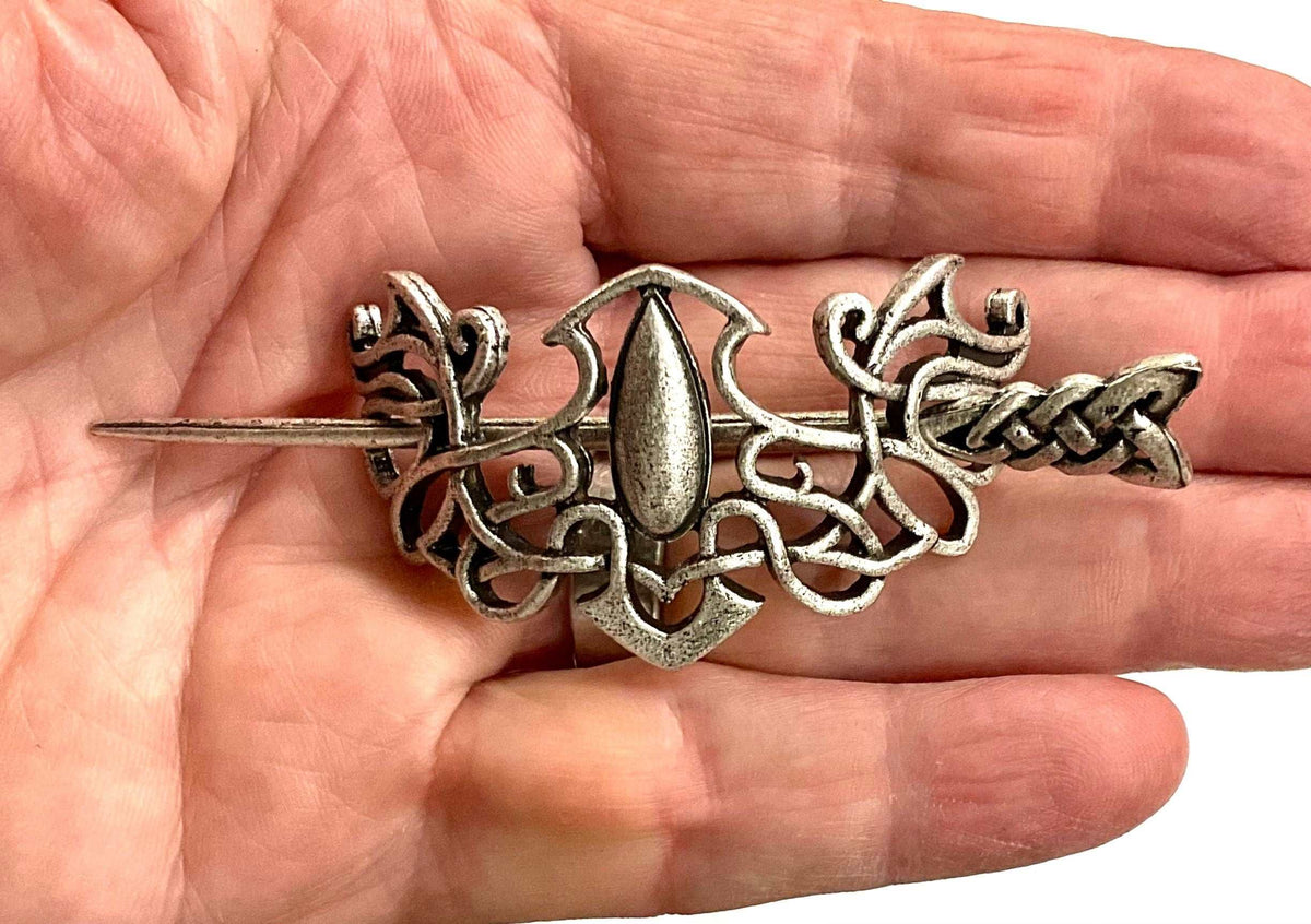Celtic Knot Hairpin